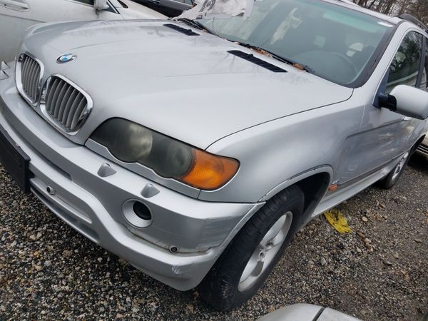2002 BMW X5 4.4is for parts for Sale in Laurel, MD - OfferUp