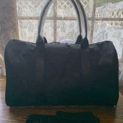 NEW Black Carry-On Travel Duffle Bag 12X20 Folds Flat