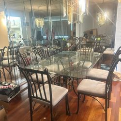 🪑 Elegant Glass Dining Table Set – 6 Chairs – Great Condition! 💰 Asking: $275 (OBO) 📍 Pembroke Pines FL