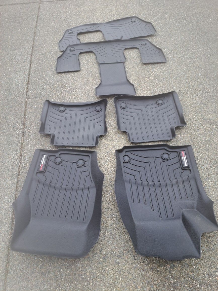 Weather Tech Floor Mats Grand Cherokee L for Sale in Lacey, WA OfferUp
