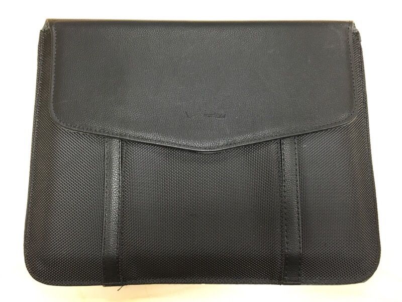 Verizon Deluxe Leather Tablet Sleeve Pocket