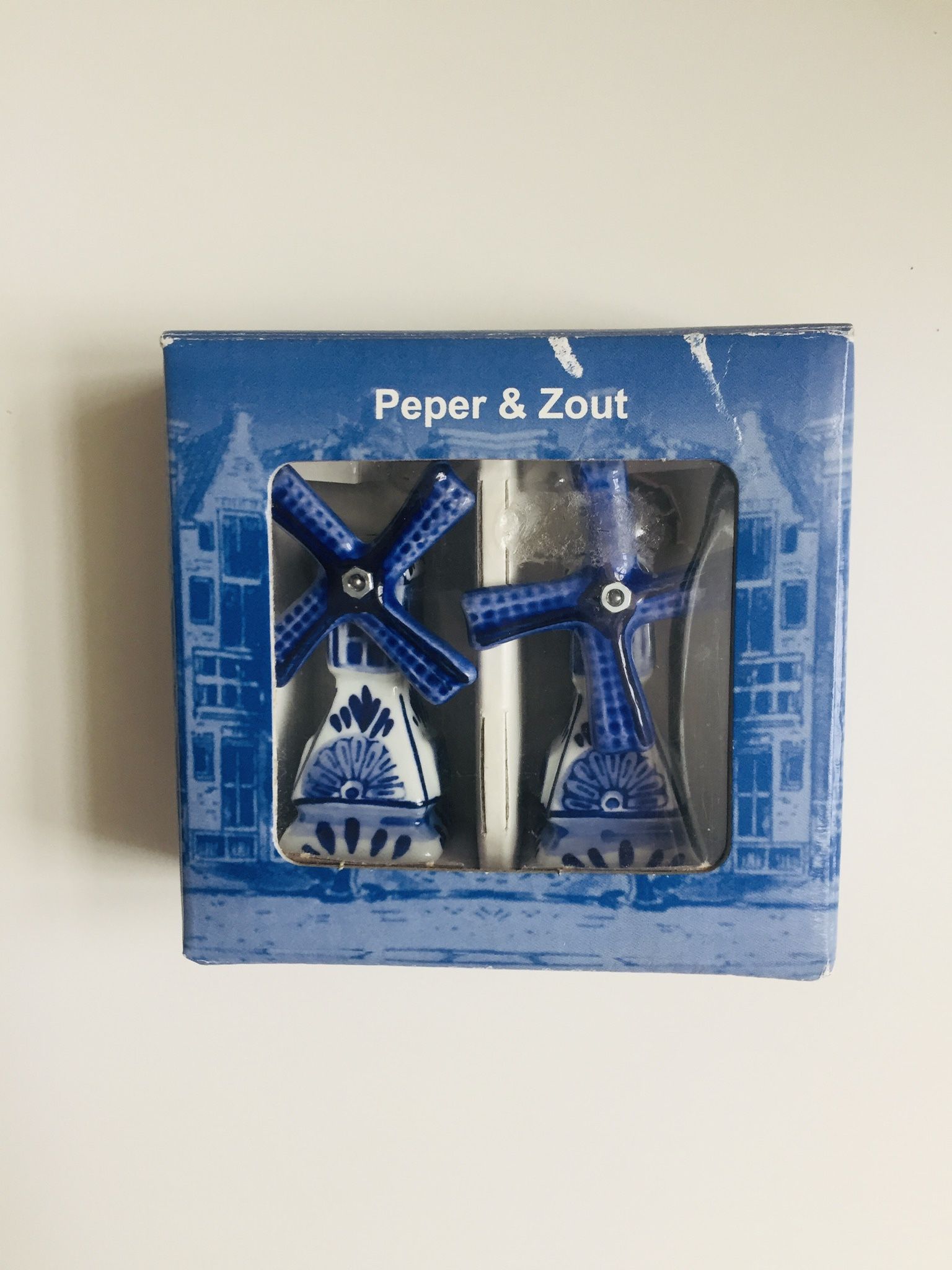 Vintage Antique. BOSMAN. Dutch Salt & Pepper Shakers from Netherlands. Wind Mills theme. Hand painted fine porcelain. Mill rotates. Excellent for styl