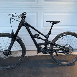 YT Capra Al 29er