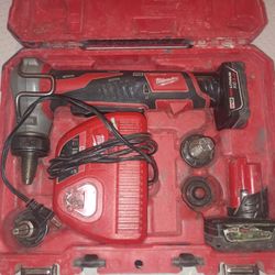 Milwaukee M12 ProPEX Expansion Tool Kit