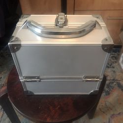 Aluminum Make Up Train Case 