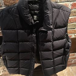 Men’s Eddie Bauer vest XL