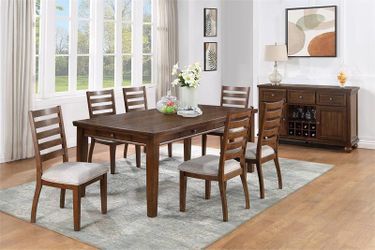 7 Piece Dining Set – Table & 6 Chairs 