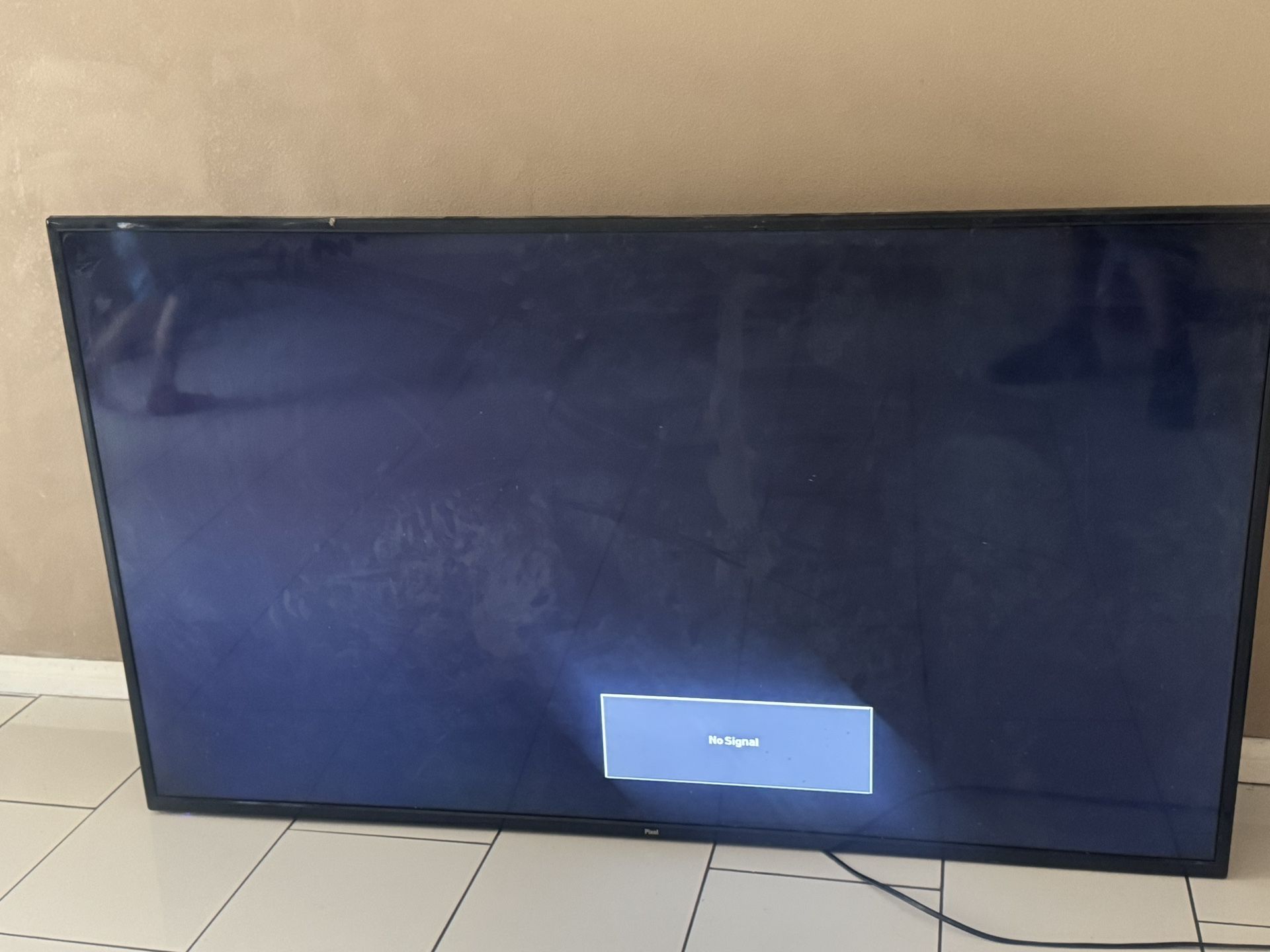 65” Pixal Tv 