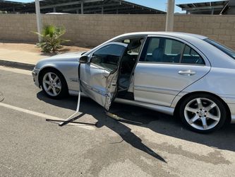 2007 Mercedes c230 sport
