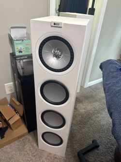 Kef Q Series Speakers (Pair) - Best of the Best - Relocating (serious buyers ONLY)