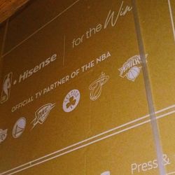 HISENSE FLATSCREEN TV "65" INCH