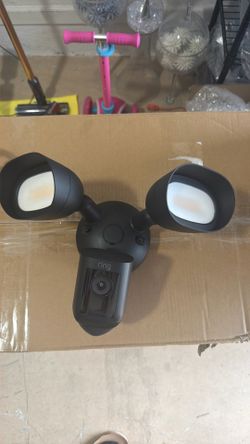 Floodlight Cam Pro (Wired) Used