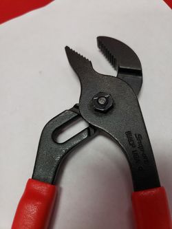 Snap On adjustable pliers