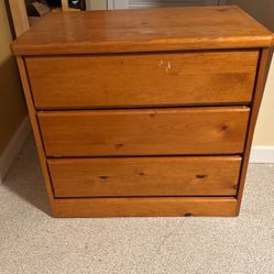 3 drawer pine dresser 