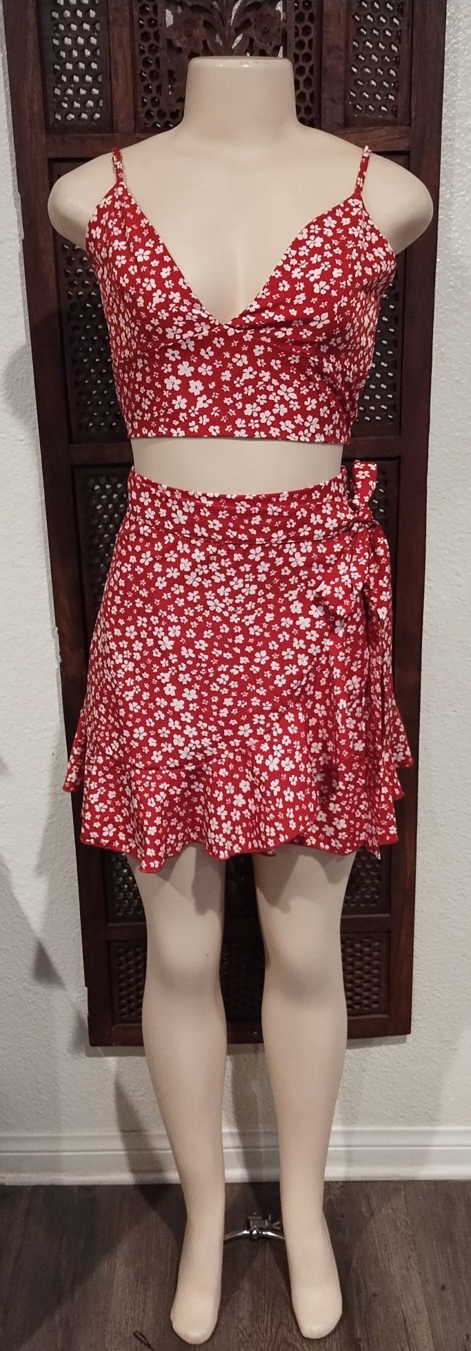 New Zaful Summer Crop Top And Wrap Skirt 