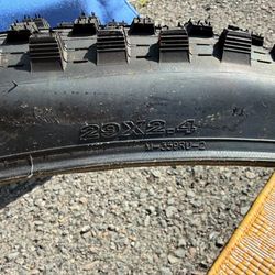 MAXXIS MOUNTAIN BIKE TIRES
