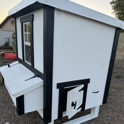 OverEZ Chicken Coop