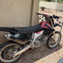 2005 Honda CRF