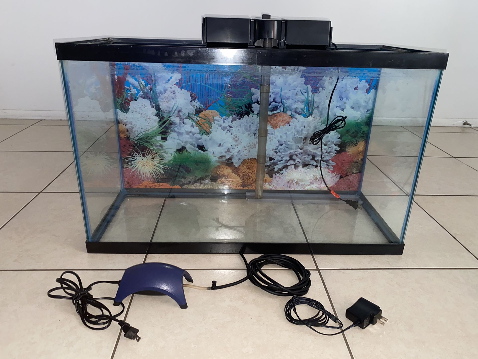 Fish 🐠 aquarium 30”