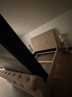 Queen Upholstered Sleigh bedframe