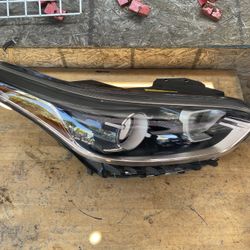 2019,2020,2021 Kia Forte Passenger Side Led Headlight