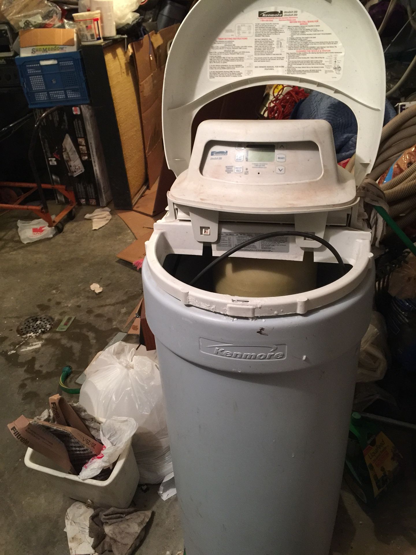 Kenmore UltraSoft 200 water softener for Sale in Kansas City, KS OfferUp