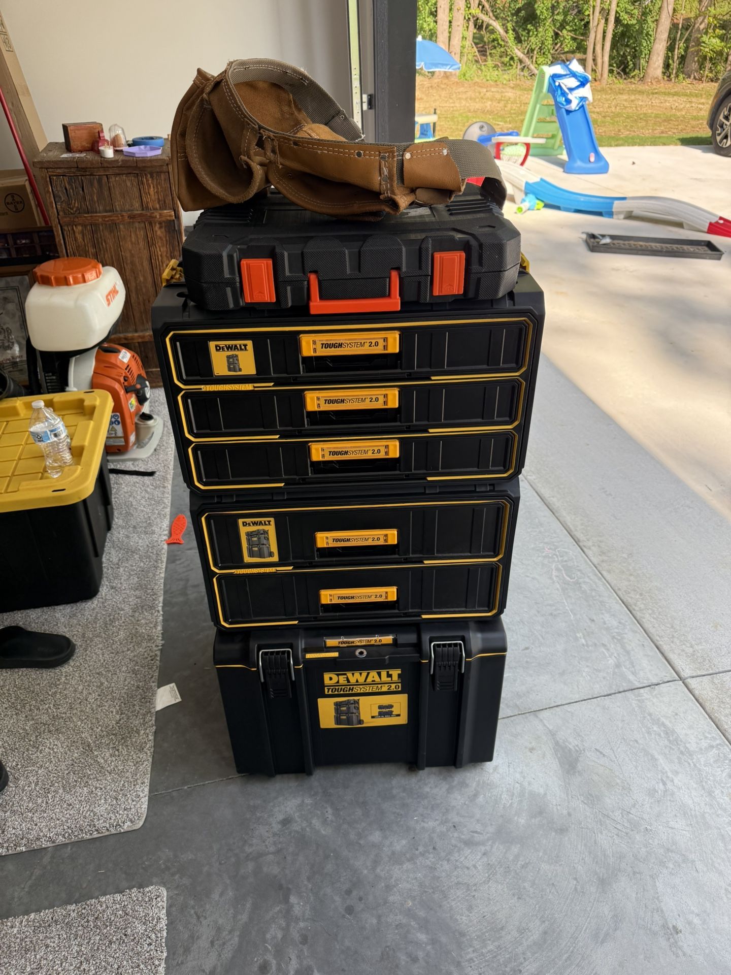 Dewalt Tough 2.0
