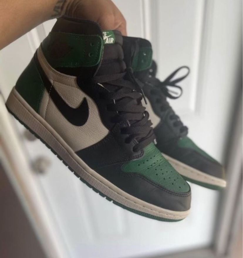 Jordan 1 Pine Green
