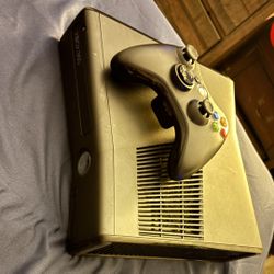 Xbox 360 With Cords And Controller 