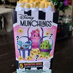 Disney Munchlings Bucket
