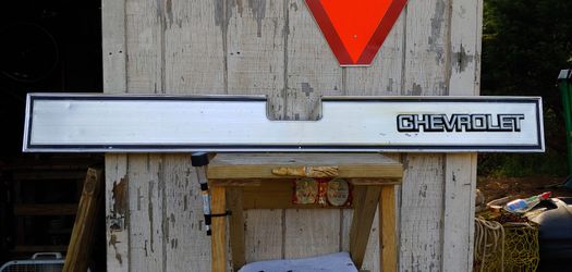 73-81 Chevy tailgate trim piece