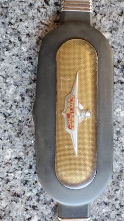 1946 -48 DeSoto steering wheel horn ornament