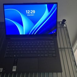 Lenovo Yoga 14" Laptop C940-14IIL Core I7-1065G7 12GB SSD 500 GB
