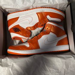 Air Jordan 1 Mid Se