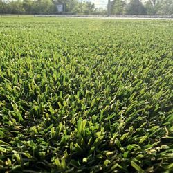 NEW Artificial turf