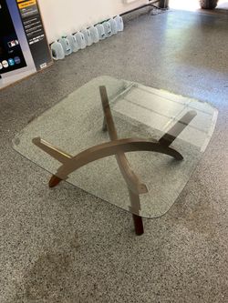 MID CENTURY COFFEE TABLE