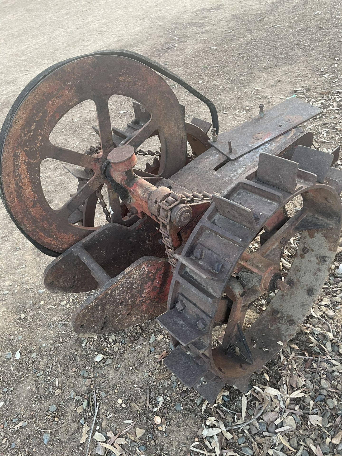 Old Ventag  Tractor 