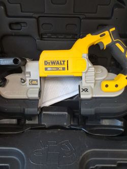 Dewalt dcs374b cordless band saw