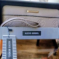 New Wallet Zippered