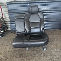 Acura Backseat With Cup holder