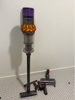 Dyson Vacuum Cleaner