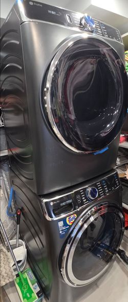 GE Profile Smart Washer & Electric Dryer Set (Like New / Used a Few Times