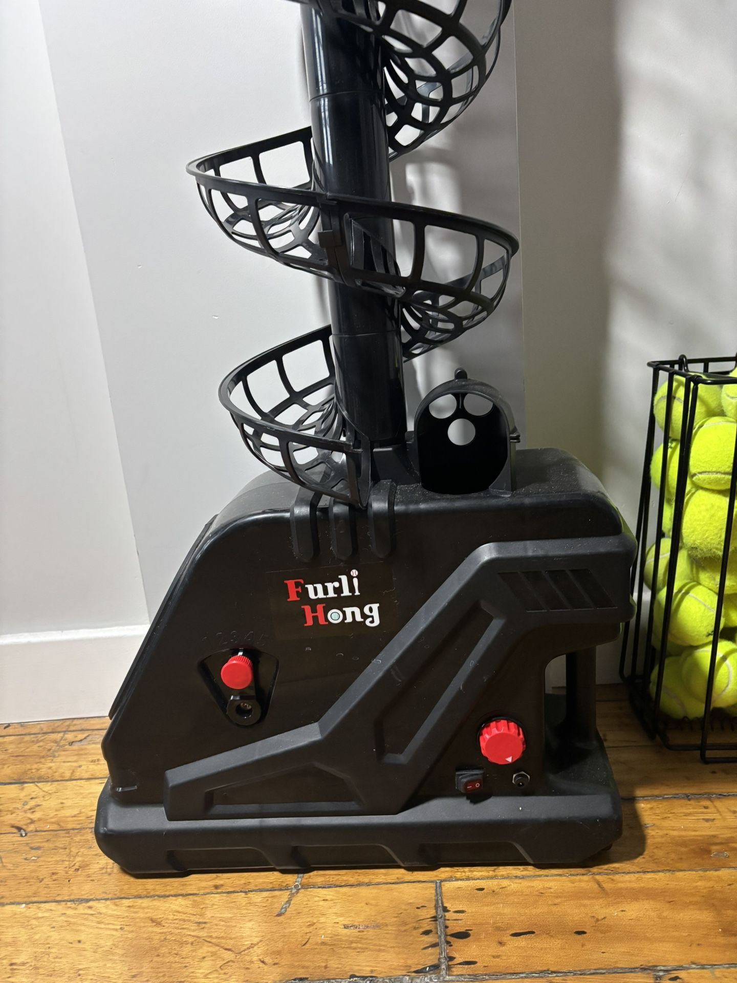 Furlihong Tennis Ball Machine