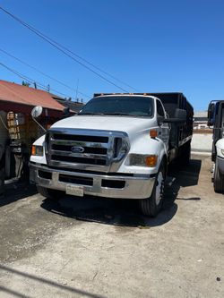 Ford F650  dump truck