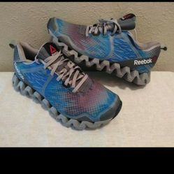 New, Never used!! Reebook shoes (size 8 men, size 9 women)... $90