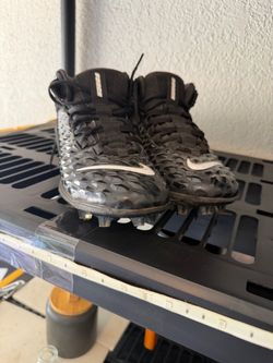 8.5 Nike Force Savage pro 2 football cleats