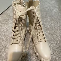 Women’s Boots