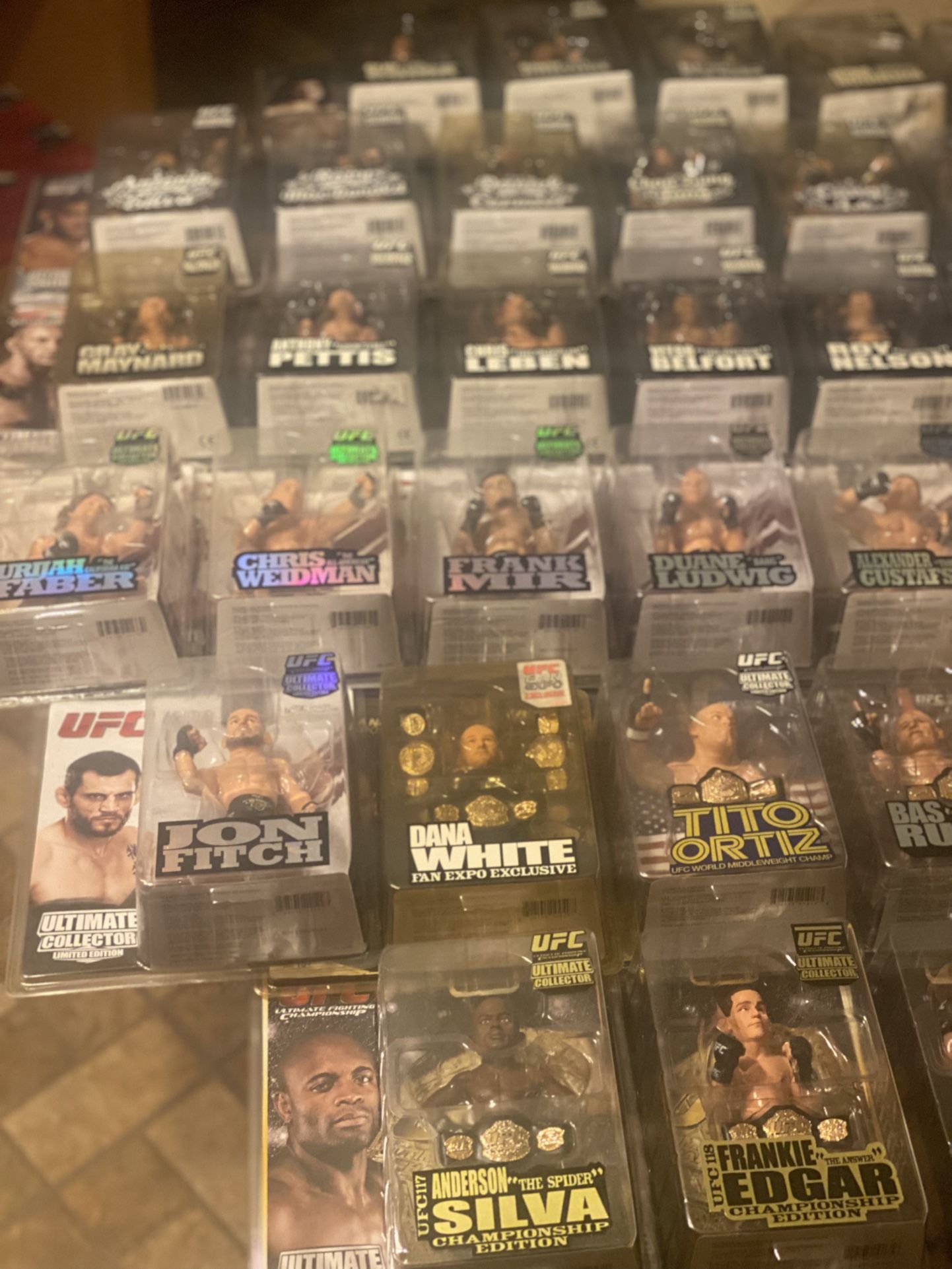 UFC Round 5 Figures Lot