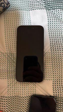 IPHONES