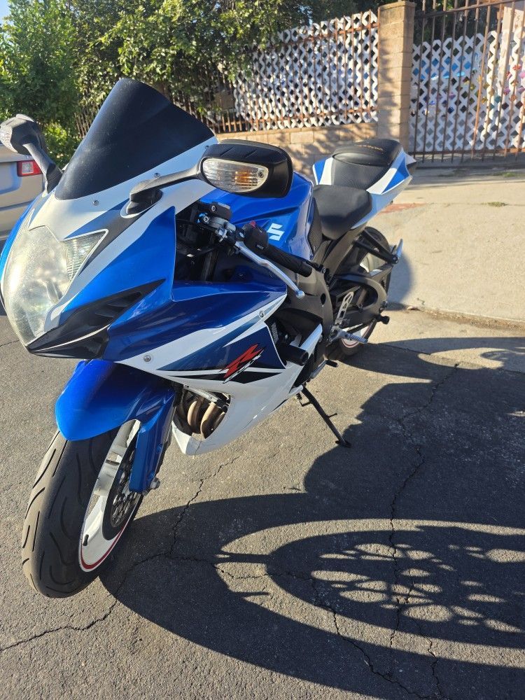 2012 Suzuki GSX-R